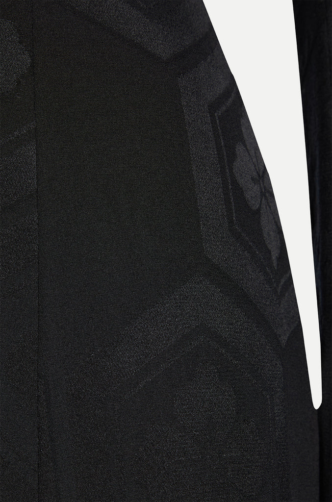 womenswear black blazer detail